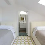 Vittoria Terrace Penthouse At The Spanish Steps