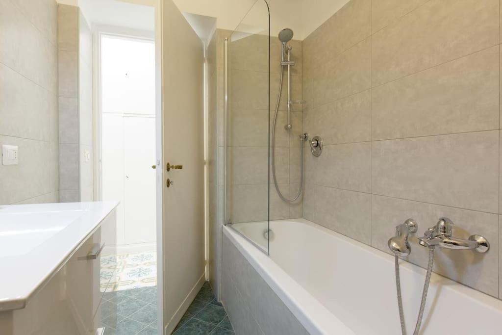 Vittoria Terrace Penthouse At The Spanish Steps Lejlighed *