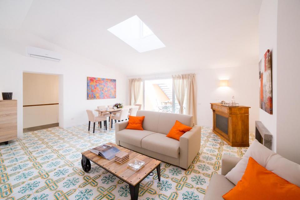 Vittoria Terrace Penthouse At The Spanish Steps * Rom